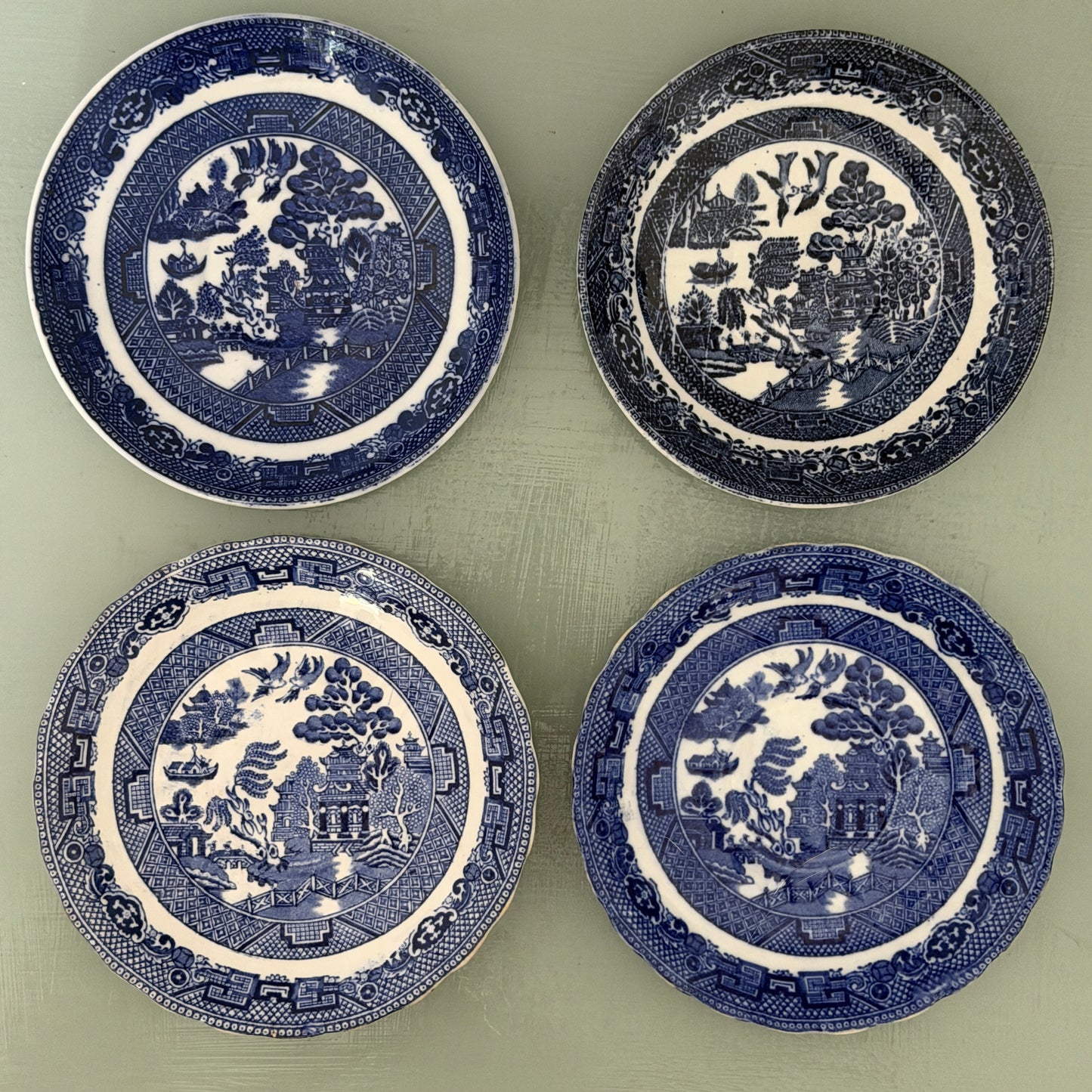The Blue Willow Stacking Collection, Mixed English & Japanese