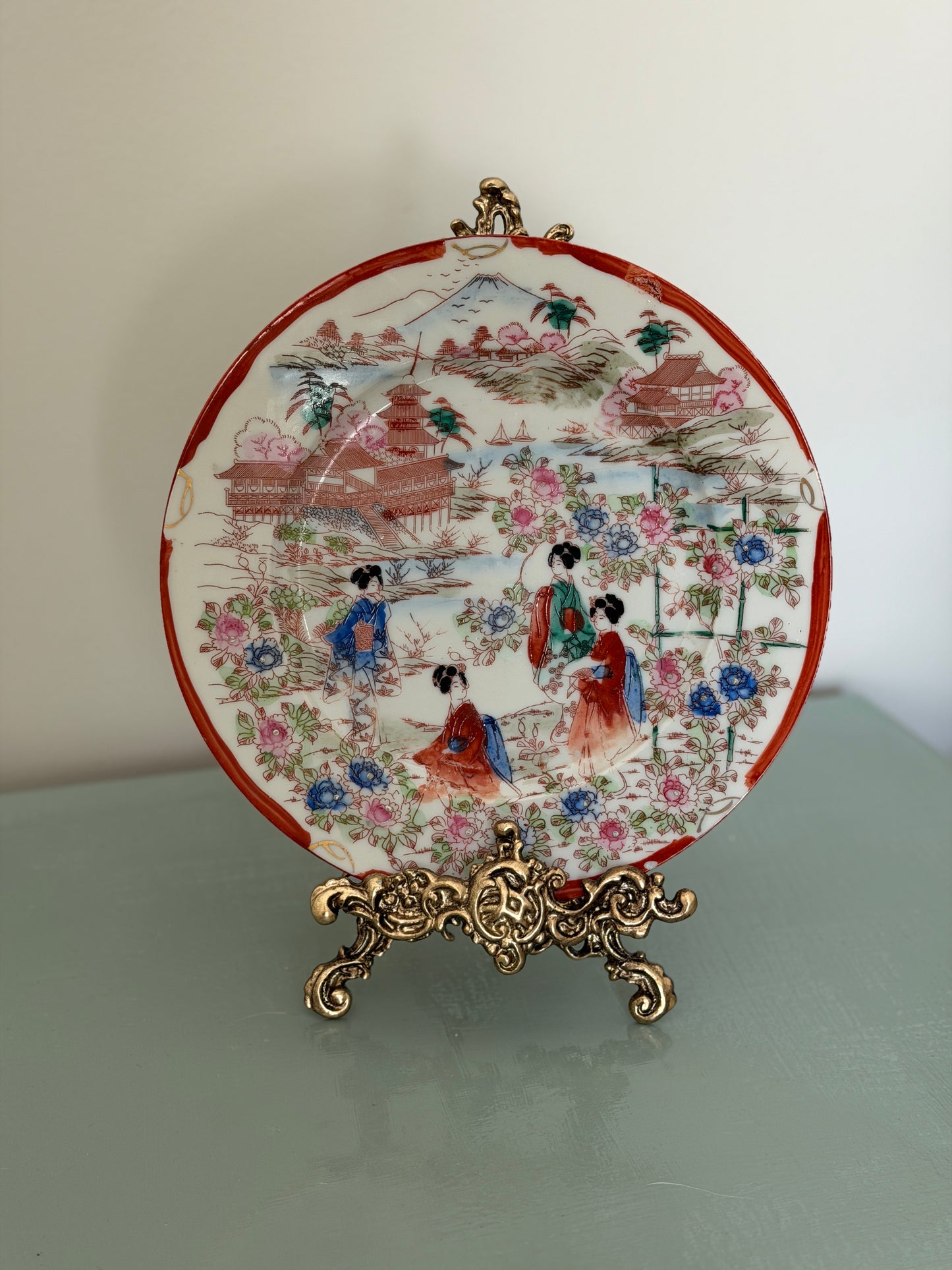 Geisha Garden Plate - Translucent