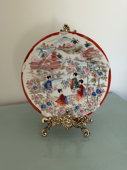 Geisha Garden Plate - Translucent