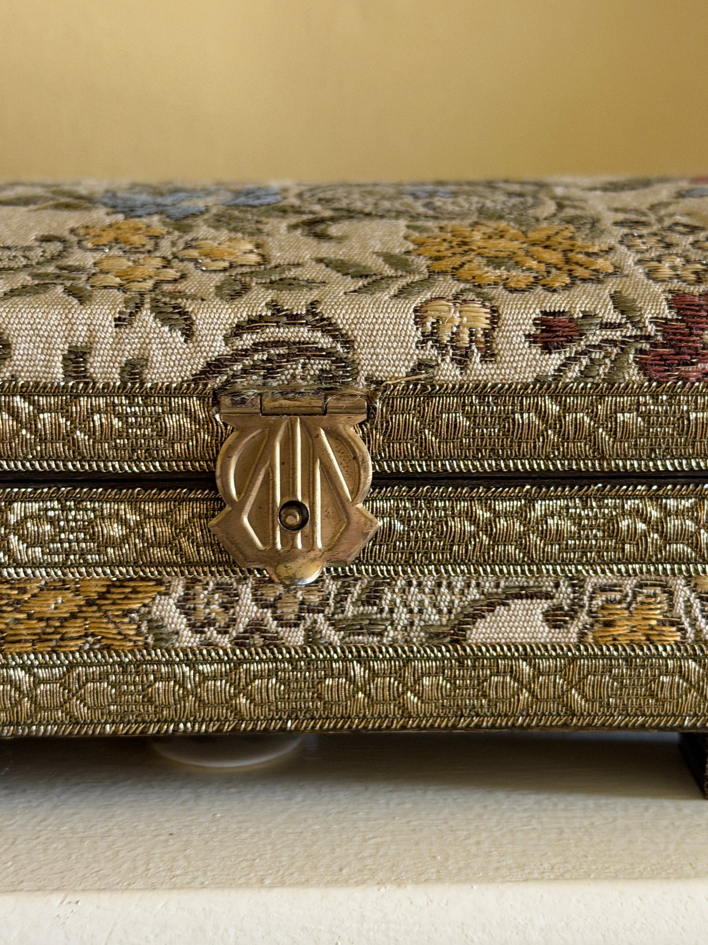 Gilt-Thread Zardozi Casket — Vintage Indian Embroidered Box