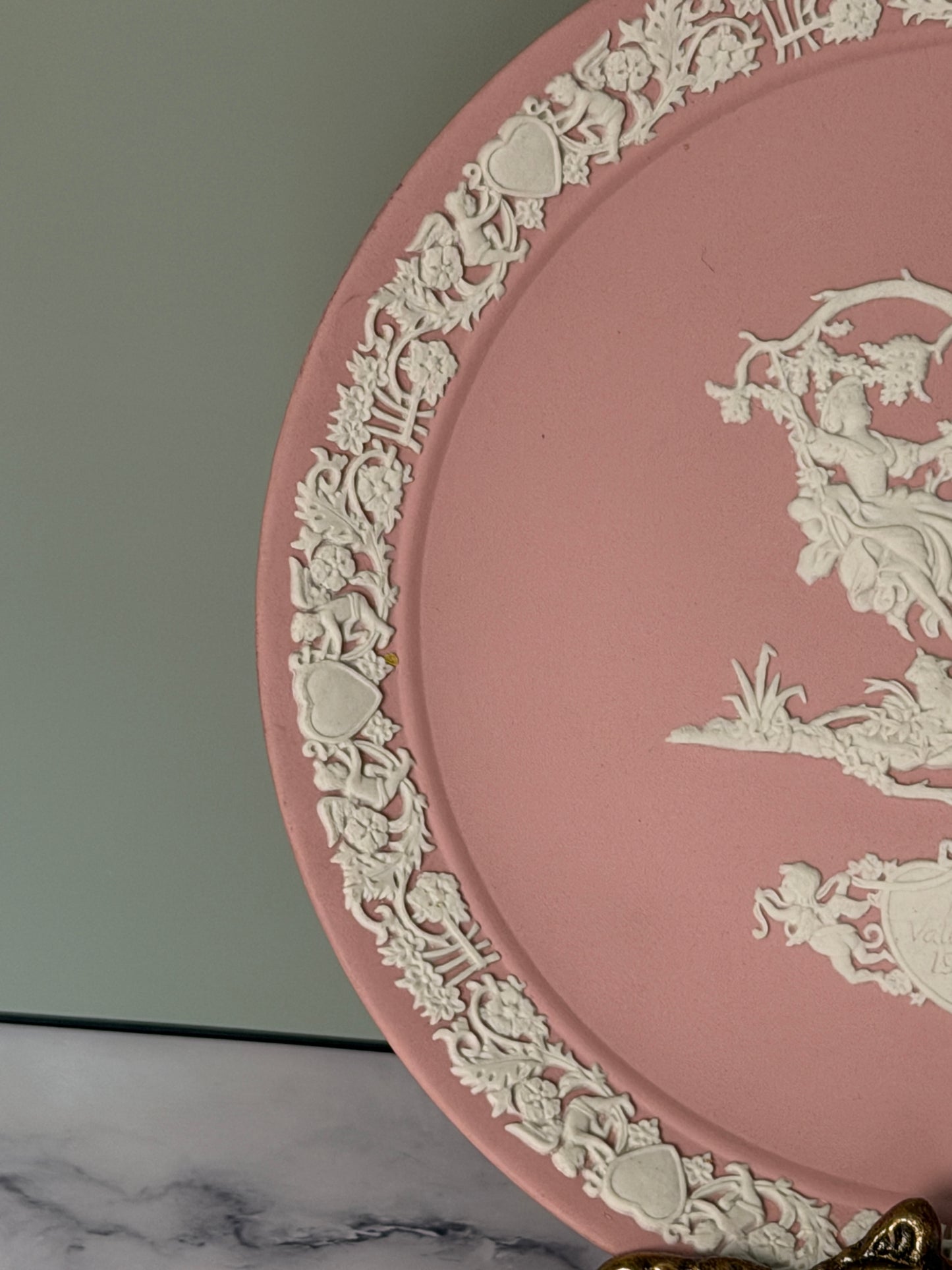 Wedgwood Pink Jasperware 1983 Valentine Plate (Limited Edition)