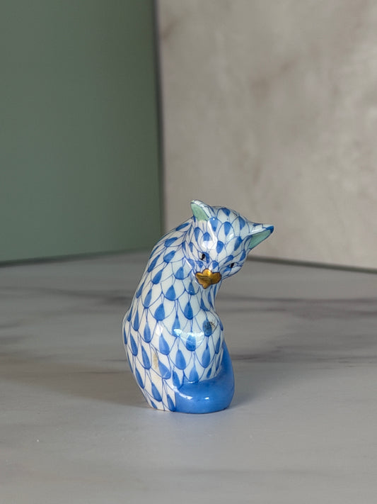 Herend Blue Fishnet Mini Cat