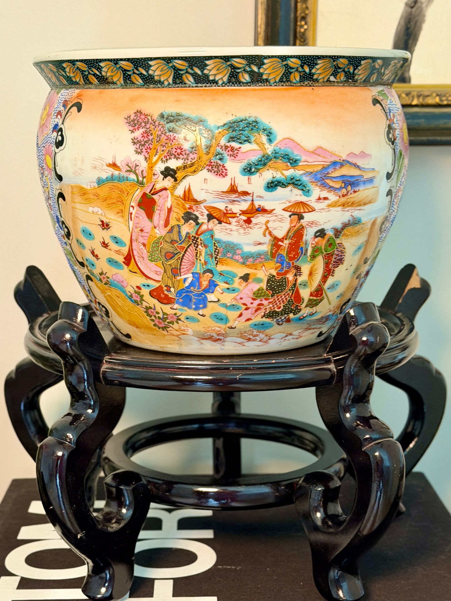Satsuma Geisha Fishbowl Planter