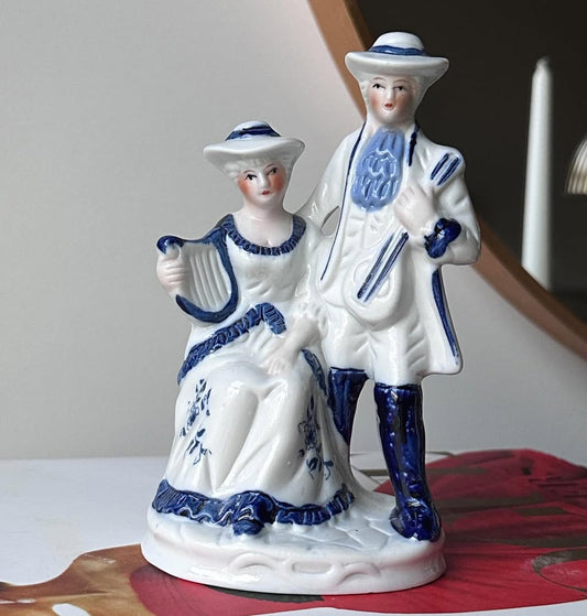Vintage Ceramic Blue & White Courting Couple Figurine