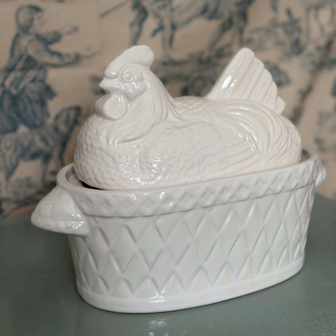 White Hen-on-Nest Tureen
