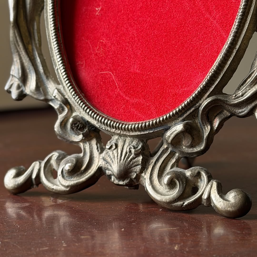Art Nouveau Figural Brass Easel Frame